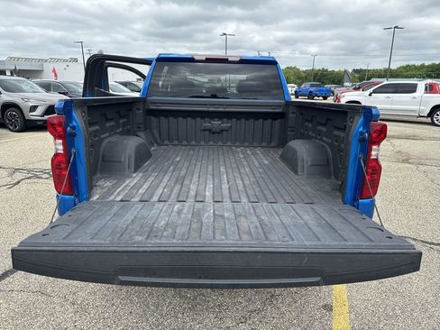 Certified 2023 Chevrolet Silverado 1500 Custom Trail Boss w/ LPO, Dark Essentials Package AWD/4WD image 7