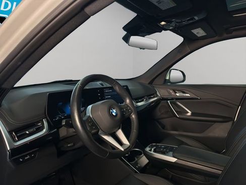 Used 2025 BMW X1 xDrive28i image 10