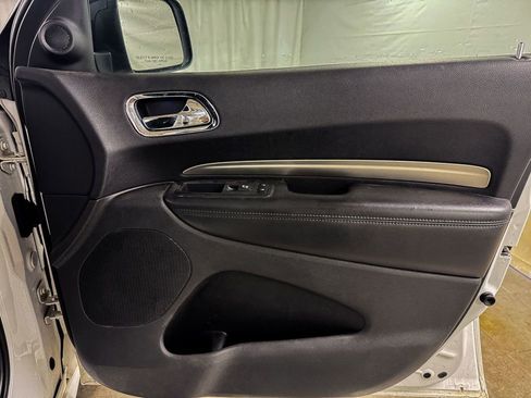 Used 2018 Dodge Durango SXT w/ Quick Order Package 2BB AWD/4WD image 15