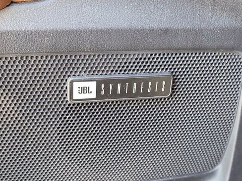 Used 2015 Toyota Sequoia Platinum image 32