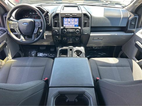 Used 2018 Ford F150 XL w/ Equipment Group 101A Mid AWD/4WD image 4