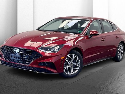 Used 2023 Hyundai Sonata SEL w/ Cargo Package image 10