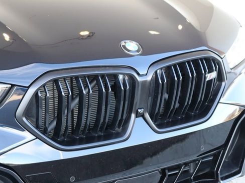 Used 2024 BMW X6 M60i w/ Dynamic Handling Package image 12