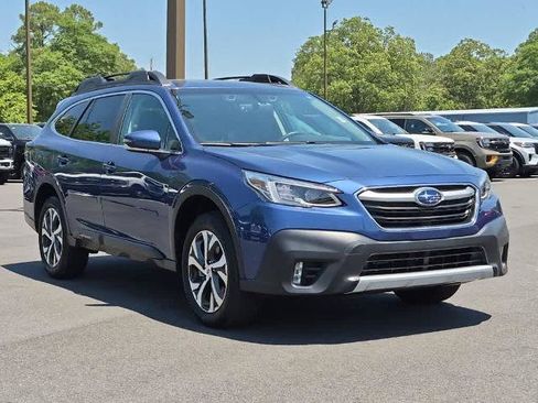 Used 2022 Subaru Outback Limited AWD/4WD image 2