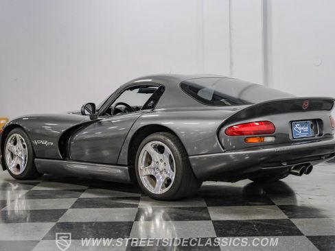 Used 2002 Dodge Viper GTS image 7