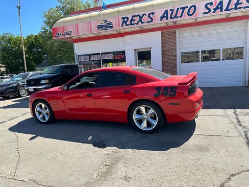 Used 2014 Dodge Charger R/T RWD image 6