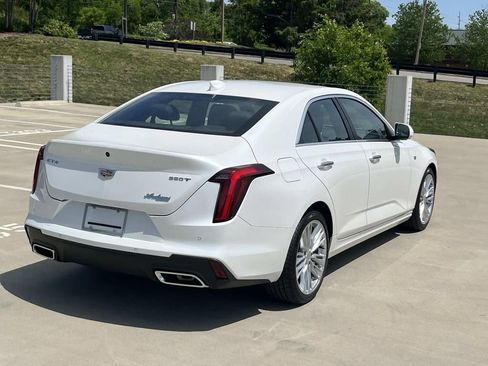 Used 2024 Cadillac CT4 Premium Luxury image 5