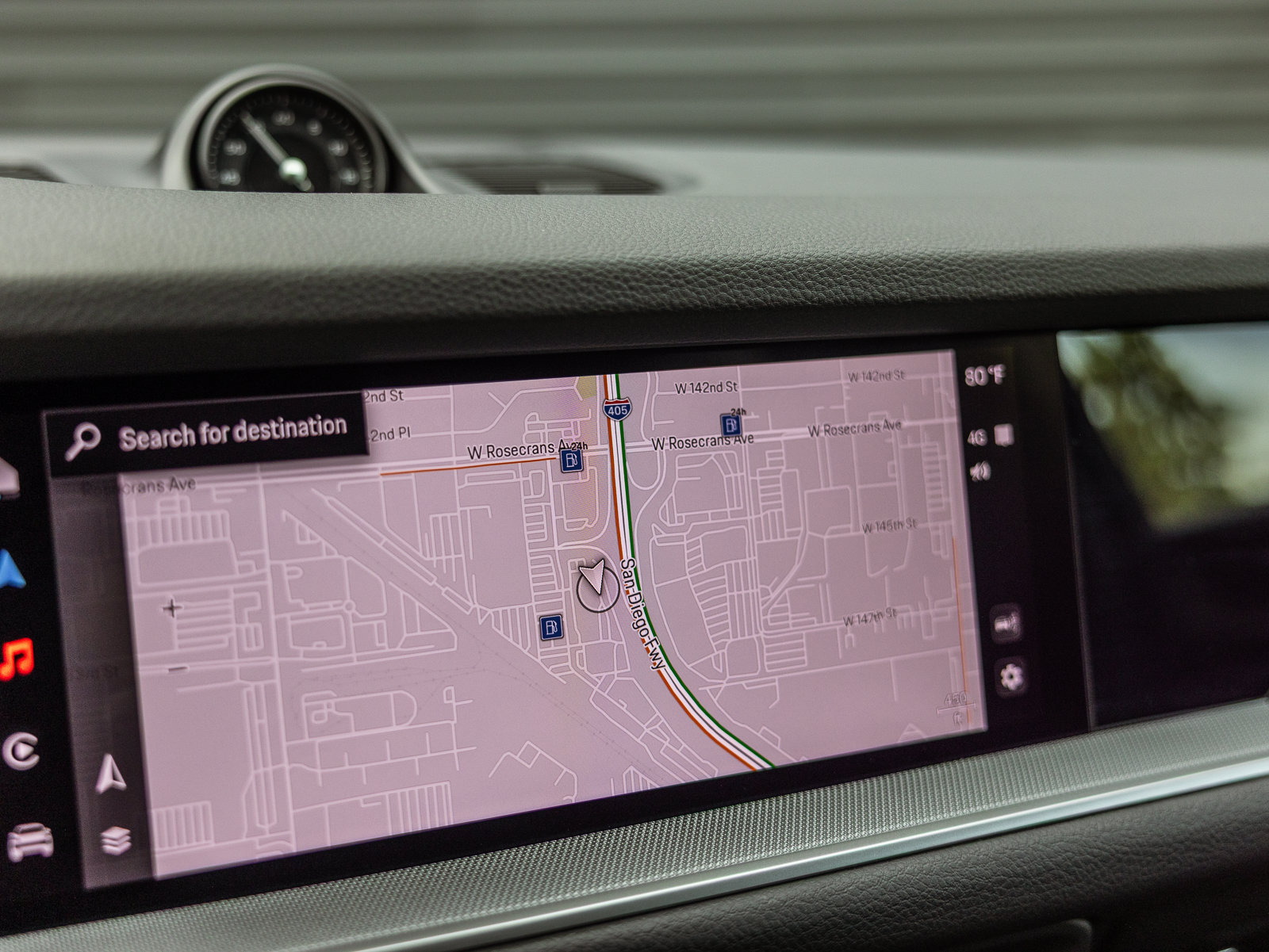 Certified 2024 Porsche Cayenne S AWD/4WD image 19
