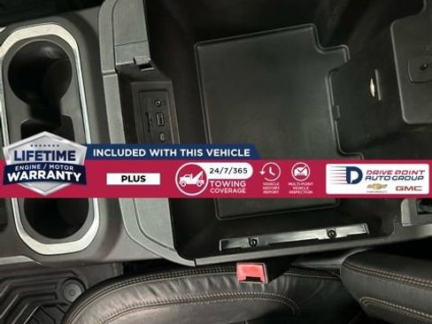 Used 2020 GMC Sierra 2500 AT4 w/ AT4 Premium Package image 24