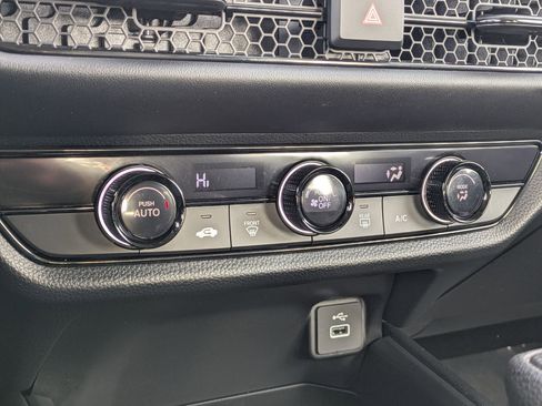 Used 2023 Honda HR-V LX image 21