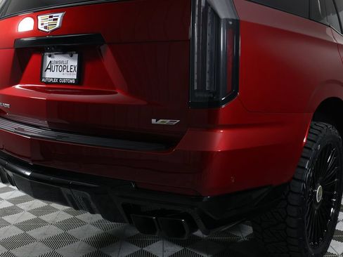 Used 2026 Cadillac Escalade V AWD/4WD image 52
