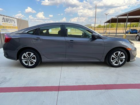 Used 2018 Honda Civic LX image 11