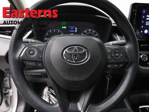 Used 2024 Toyota Corolla LE FWD image 10