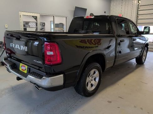 New 2026 RAM 1500 4x4 Crew Cab image 4