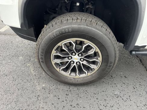 Certified 2022 Chevrolet Colorado ZR2 AWD/4WD image 10