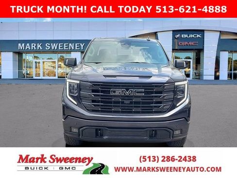 Used 2025 GMC Sierra 1500 Elevation w/ Elevation Premium Package AWD/4WD image 2