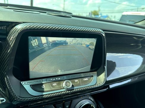 Used 2018 Chevrolet Camaro SS image 46