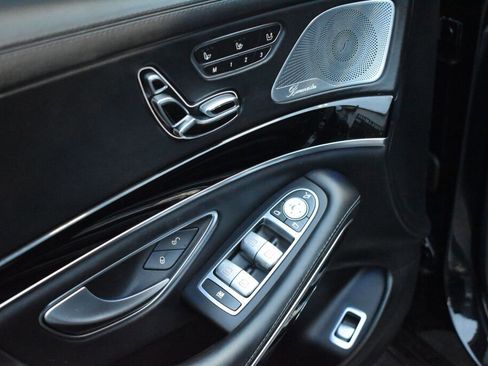 Used 2018 Mercedes-Benz S 560 S 560 w/ AMG Line Exterior image 15