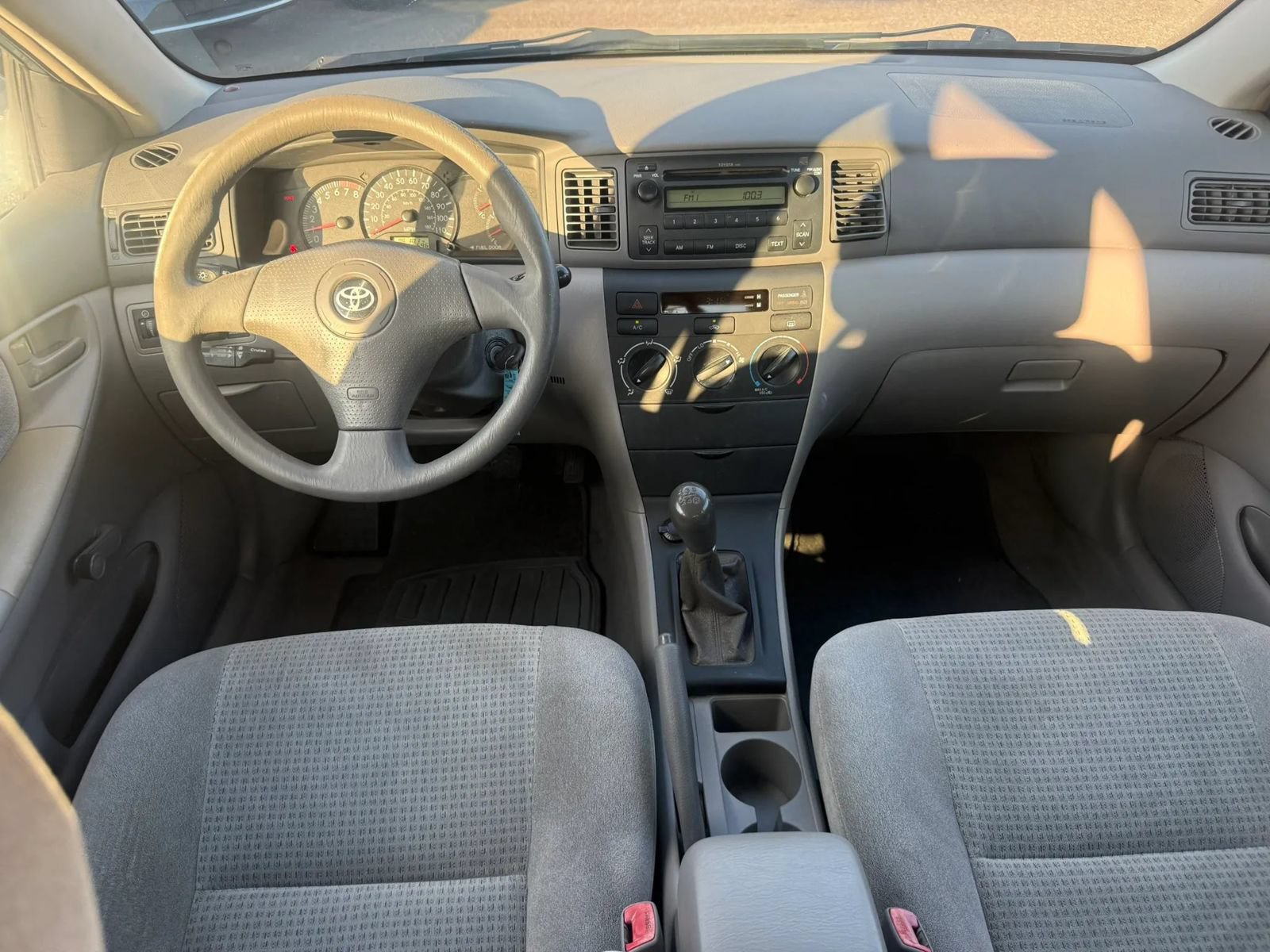 Used 2006 Toyota Corolla LE FWD image 9