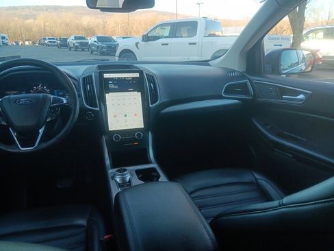 Used 2022 Ford Edge SEL image 19