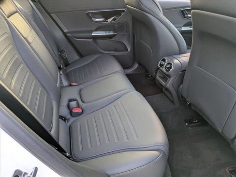 Used 2026 Mercedes-Benz GLC 300 4MATIC image 20