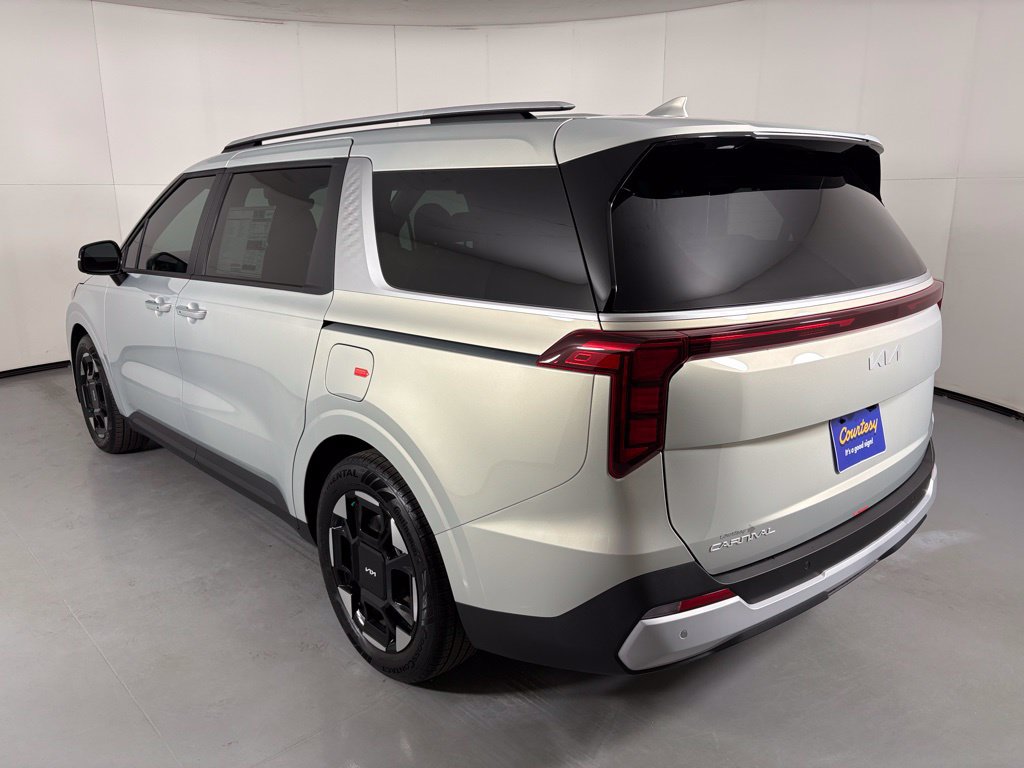 New 2026 Kia Carnival EX FWD image 6