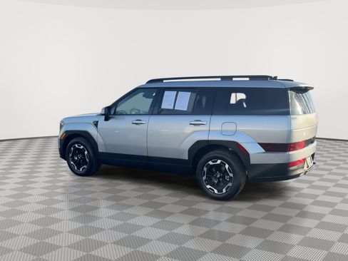 Used 2025 Hyundai Santa Fe SEL image 6