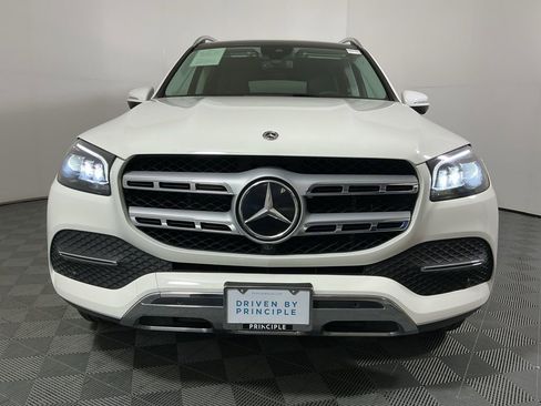 Used 2023 Mercedes-Benz GLS 450 4MATIC image 3