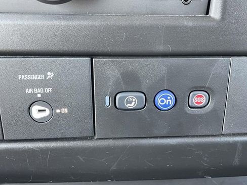 Used 2024 Chevrolet Express 2500 w/ Driver Convenience Package image 21