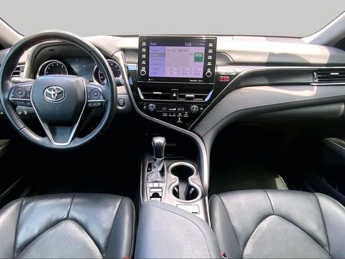 Used 2024 Toyota Camry XLE FWD image 15
