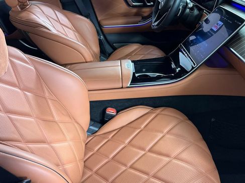 Certified 2022 Mercedes-Benz Maybach S 580 4MATIC image 19