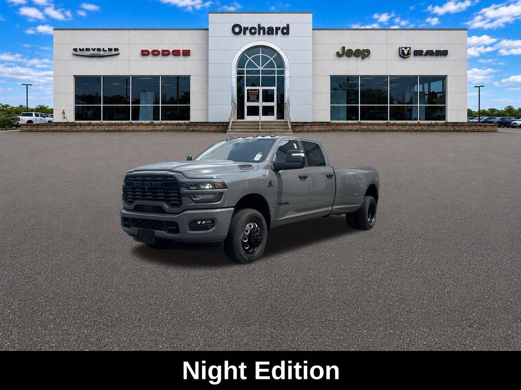 New 2026 RAM 3500 Big Horn AWD/4WD image 8