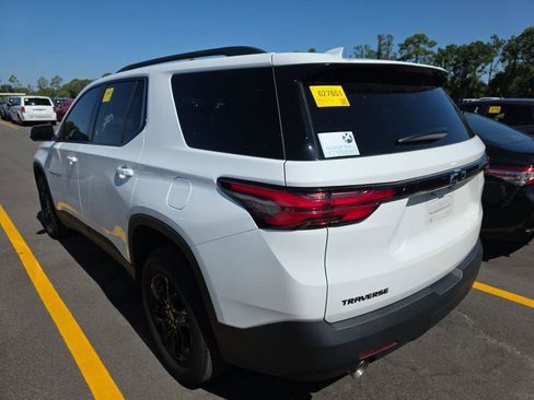 Used 2023 Chevrolet Traverse LT w/ Midnight/Sport Edition FWD image 4