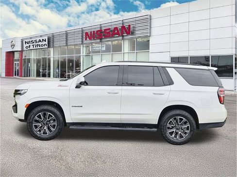Used 2024 Chevrolet Tahoe Z71 w/ Luxury Package AWD/4WD image 7