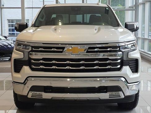New 2025 Chevrolet Silverado 1500 LTZ image 19