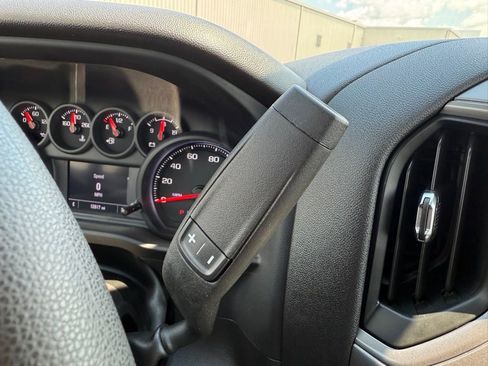 Used 2024 Chevrolet Silverado 1500 W/T image 25