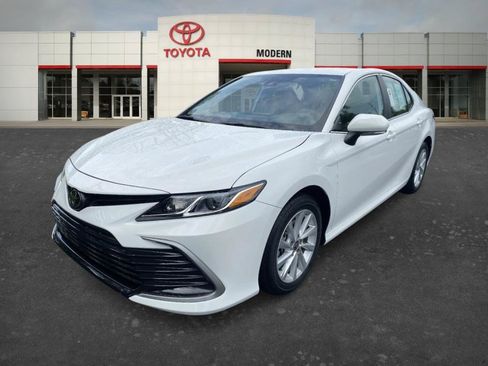 Certified 2024 Toyota Camry LE w/ Convenience Package FWD image 1