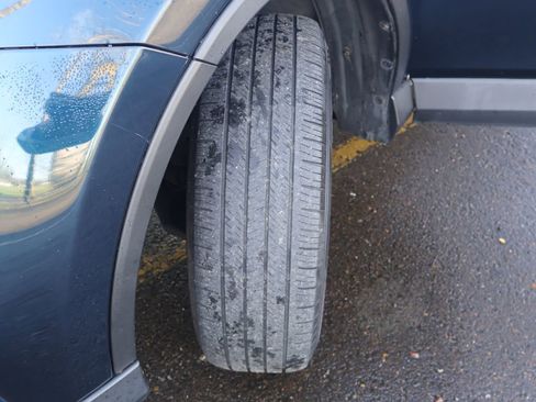 Used 2018 Toyota RAV4 LE w/ All Weather Liner Package image 35