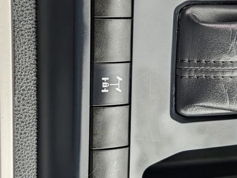 Used 2025 Toyota Tacoma TRD Off-Road image 16