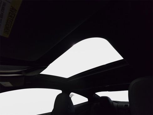 Used 2021 BMW 440i xDrive Coupe w/ Premium Package image 26