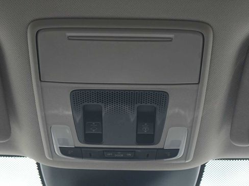 Certified 2025 Honda Pilot Elite image 23