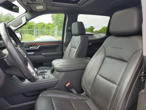 Used 2023 GMC Sierra 1500 Denali AWD/4WD image 5
