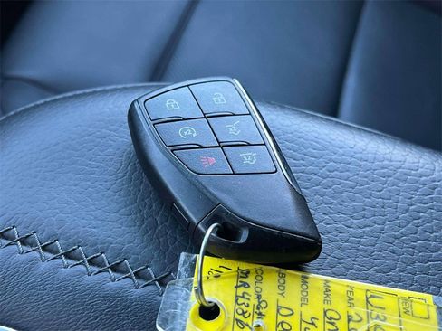 Used 2021 GMC Yukon Denali image 40