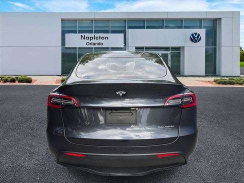 Used 2025 Tesla Model Y Long Range AWD/4WD image 6