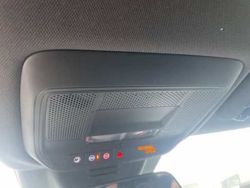 Used 2024 Chevrolet Equinox EV RS image 31