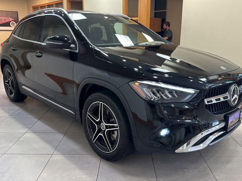 Certified 2026 Mercedes-Benz GLA 250 image 2