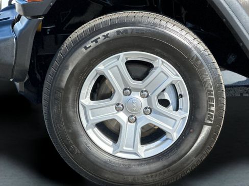 Certified 2021 Jeep Wrangler Unlimited Sport image 25