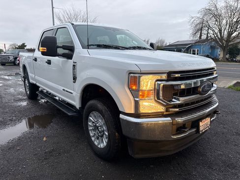 Used 2022 Ford F250 XLT image 7