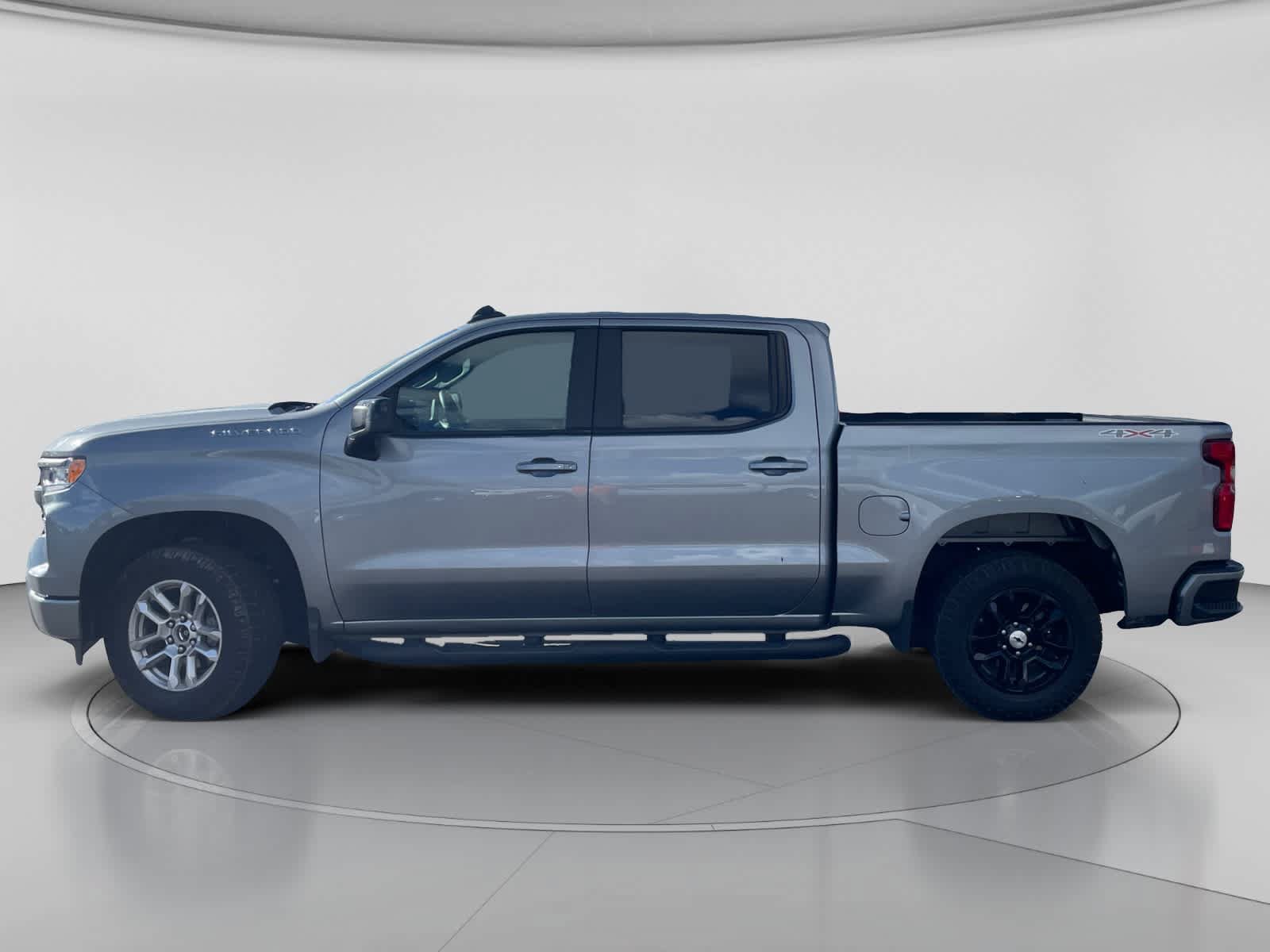 Used 2025 Chevrolet Silverado 1500 RST AWD/4WD image 6