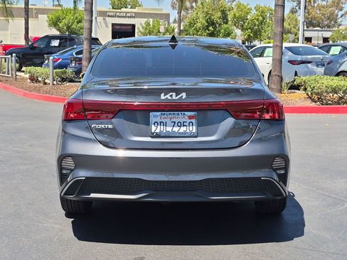 Used 2023 Kia Forte LXS FWD image 9
